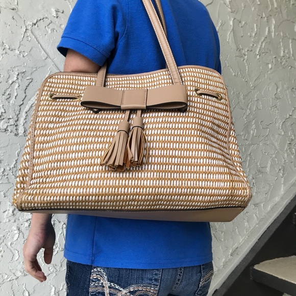 Nanette Lepore ‘Arabelle’ Tan & Cream Leather, Straw & Canvas Tassel Bow Purse - Picture 8 of 10